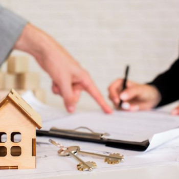 Fundusze nieruchomości (REIT-y) – istota, zalety, wady, kontrowersje Fundusze nieruchomości (REIT-y) – istota, zalety, wady, kontrowersje